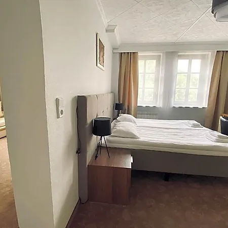 Hotel Kolorowa 2*